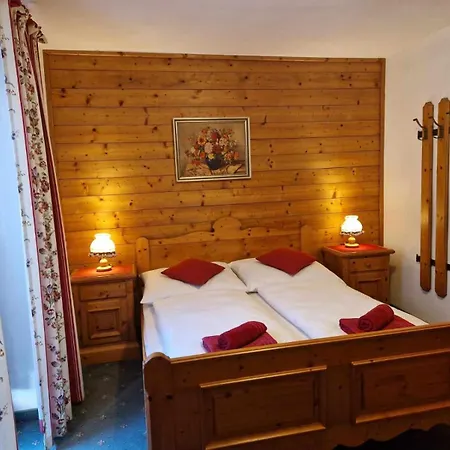 Alpenrose Bed and breakfast 3*